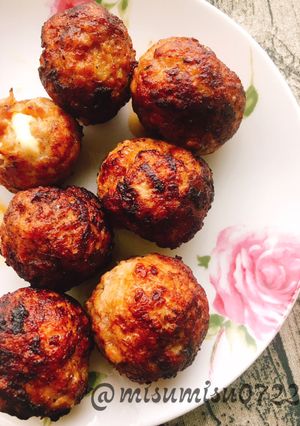 【お弁当に】チーズ入ふんわりチキンボール-レシピのメイン写真