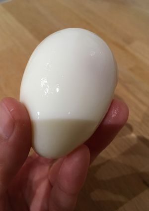ゆでたまごの殻の剥き方 ツルッと簡単☆-レシピのメイン写真
