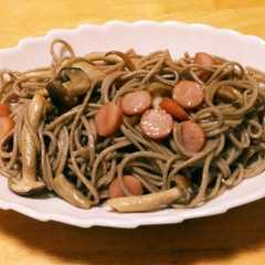 รูปของ パスタ風 シメジのシャンタンお蕎麦