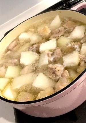作り置きに♡鶏肉と冬瓜の煮物-レシピのメイン写真