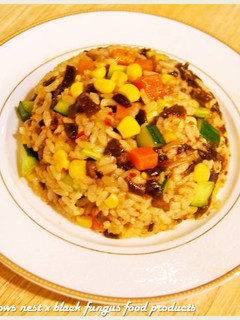 黑木耳玉米肉醬鮮蔬拌飯.柯媽媽の植物燕窩-レシピのメイン写真