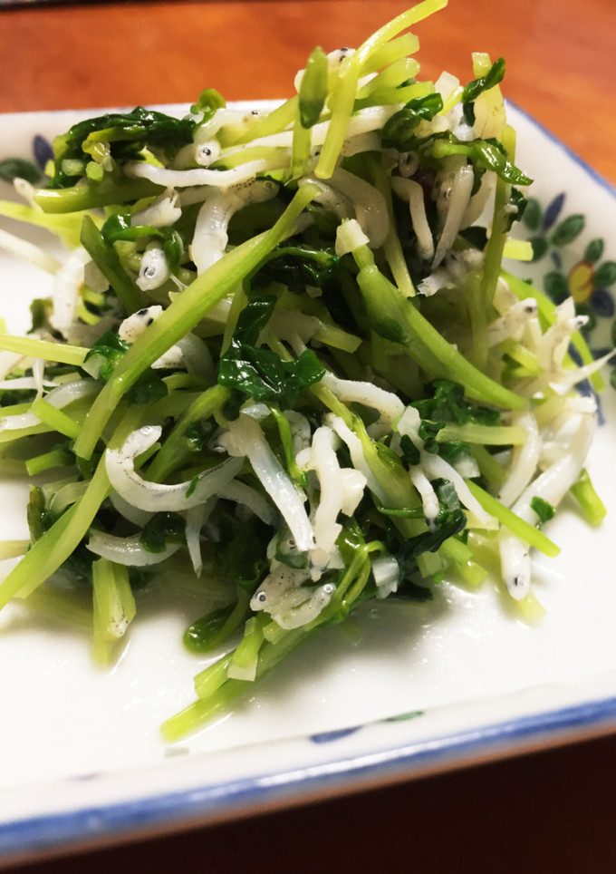 簡単！豆苗としらすのニンニク炒め-レシピのメイン写真