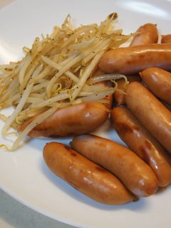 5分で完成、ウインナーともやしの炒め物-レシピのメイン写真