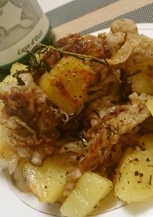 ワインに合う♪豚肉とじゃがいもの香草炒め-レシピのメイン写真