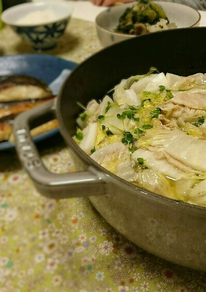 白菜と豚肉の重ね蒸し【ストウブ】-レシピのメイン写真