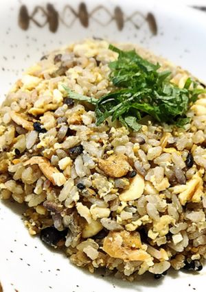 冷やご飯で♪失敗ゼロの鉄板炒飯-レシピのメイン写真
