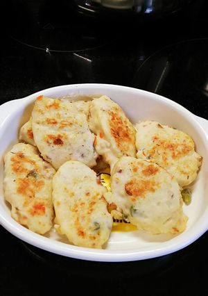離乳食 手づかみ鶏豆腐のお麩ハンバーグ-レシピのメイン写真