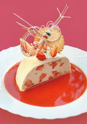 お正月スイーツ＊苺のあずきムース-レシピのメイン写真