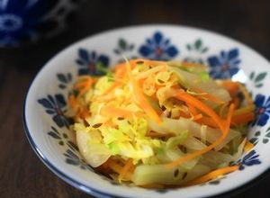 思い出の味♥キャベツと人参のクミン炒め-レシピのメイン写真