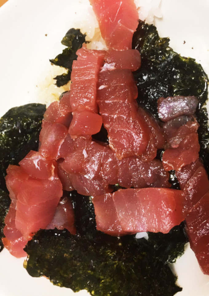 基本は1:1、とても簡単マグロの漬け丼-レシピのメイン写真