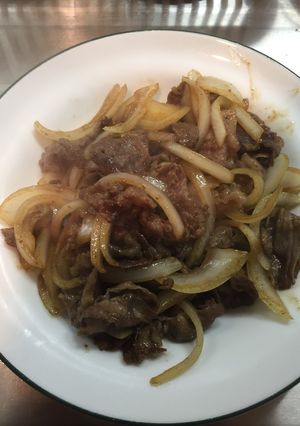 かんたん！牛肉と玉ねぎのバラ焼き-レシピのメイン写真