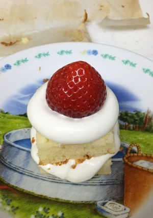ホットケーキでショートケーキ-レシピのメイン写真