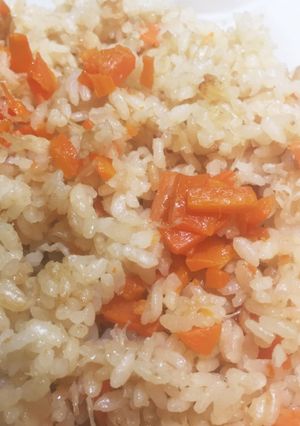 ホタテと人参の生姜でポカポカ炊き込みご飯-レシピのメイン写真