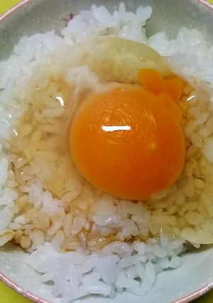 えごま油入り☆美味しい食べ方♡卵かけご飯-レシピのメイン写真
