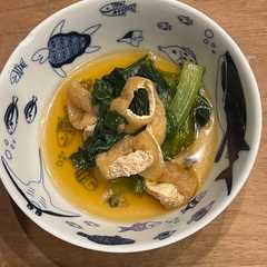 รูปของ 和風な小松菜と油揚げのおひたし