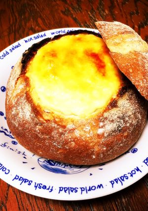 カンパーニュまるままグラタン♪-レシピのメイン写真