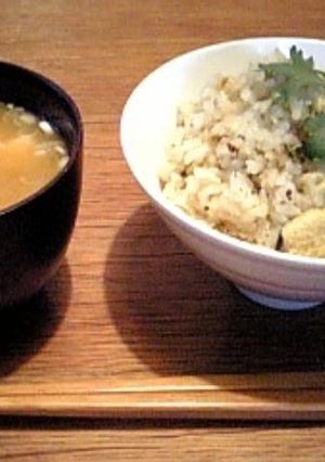 鮎の塩焼きご飯　～ほんのり茶飯風～-レシピのメイン写真