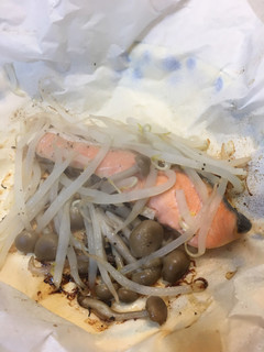 鮭ともやし、ぶなしめじの蒸し物-レシピのメイン写真