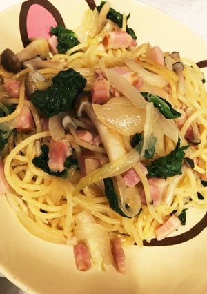 ベーコンとキノコ、ほうれん草の和風パスタ-レシピのメイン写真