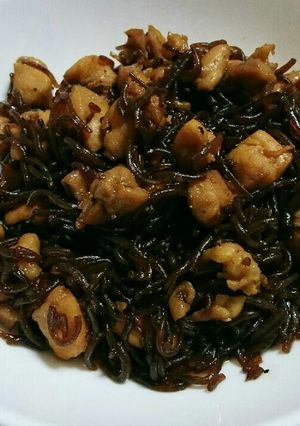 簡単‼糸こんにゃくと鶏肉の甘辛煮-レシピのメイン写真