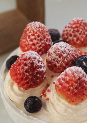ヨーグルトホイップクリーム-レシピのメイン写真