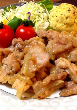 お弁当に簡単♡豚肉と玉ねぎの味噌炒め-レシピのメイン写真