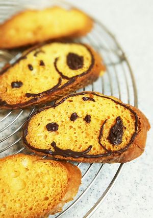 バレンタイン♡こんがりスヌーピーのラスク-レシピのメイン写真