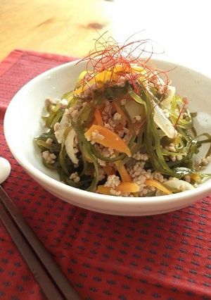 主菜に格上げ↑↑切り昆布のそぼろ煮-レシピのメイン写真