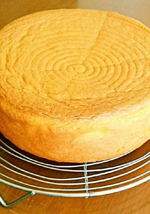簡単!ノンオイルdeふわふわ共立てケーキ-レシピのメイン写真