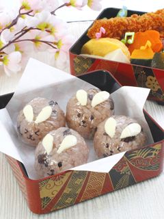 赤飯おこわ うさぎおにぎり-レシピのメイン写真
