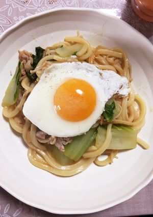 家にある食材で簡単焼うどん♪-レシピのメイン写真