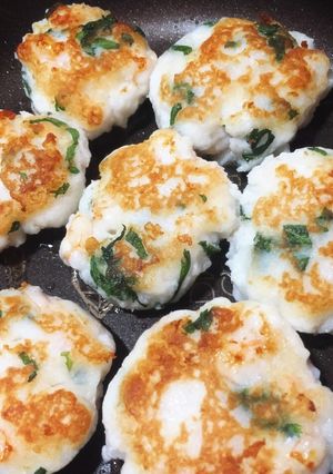 海老と紫蘇のふんわり焼き-レシピのメイン写真