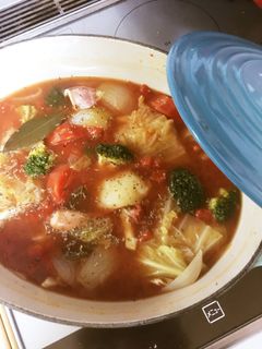 ほっこりと温まるトマトポトフ-レシピのメイン写真