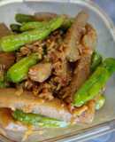 【夏の副菜】ししとうと蒟蒻の香味油炒め