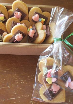 バレンタインにデコチョコクッキー-レシピのメイン写真