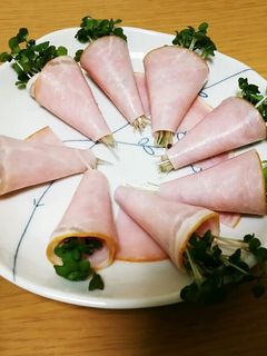 カイワレのハム巻き巻き-レシピのメイン写真