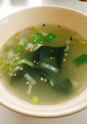あっという間に簡単♪わかめスープ-レシピのメイン写真