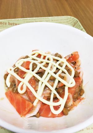 納豆アレンジ！桜えびとサーモンの納豆-レシピのメイン写真