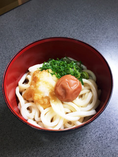 温でも冷でも!さっぱりぶっかけうどん-レシピのメイン写真