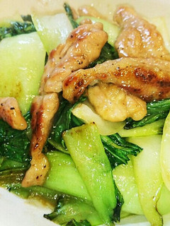 せせりとチンゲン菜の中華っぽい炒め物-レシピのメイン写真
