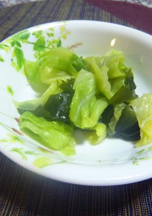 レンジで簡単　キャベツとわかめの酢の物-レシピのメイン写真