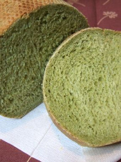 抹茶が香る!もちもち♪メッシュ湯だねパン-レシピのメイン写真