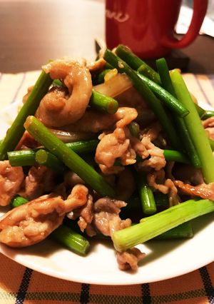 豚肉とニンニクの芽の中華炒め-レシピのメイン写真