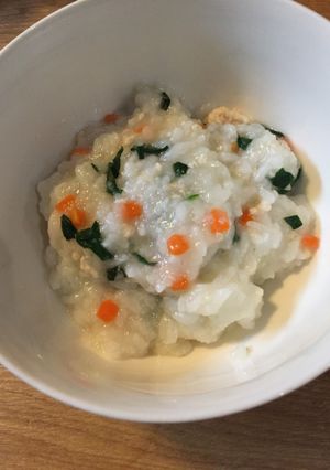 栄養満点☆消化よいものでおかゆ。1歳-レシピのメイン写真