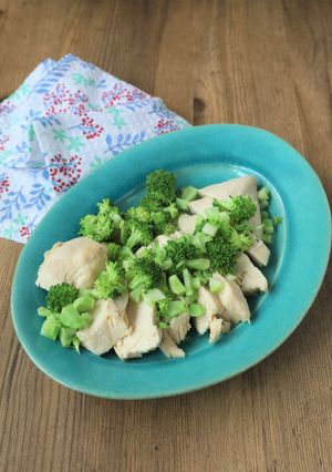鶏むね肉とブロッコリーのヘルシーレンジ煮-レシピのメイン写真