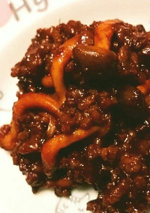 作り置き◆合挽き肉とシメジの肉味噌-レシピのメイン写真