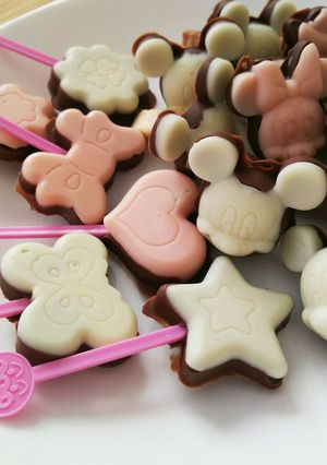 ピンクのストロベリーチョコ*アポロ風に♪-レシピのメイン写真