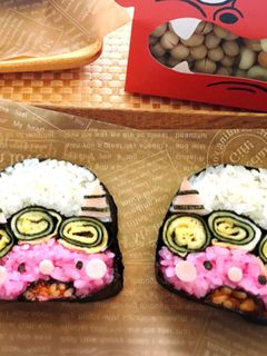 節分に♡赤鬼さんのデコ巻き寿司♡恵方巻-レシピのメイン写真