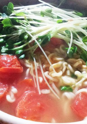 トマトの旨味！！塩ラーメン-レシピのメイン写真