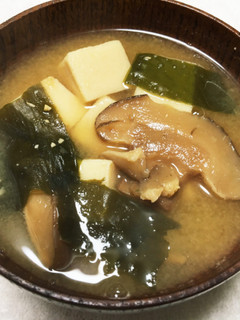 高野豆腐のみそ汁-レシピのメイン写真